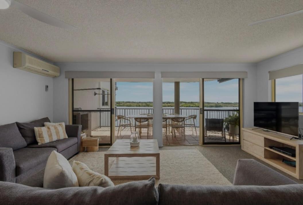 On The River Apartments Maroochydore Dış mekan fotoğraf